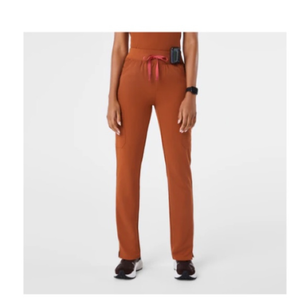 Figs Dirty Chai Skinny Scrub Pants